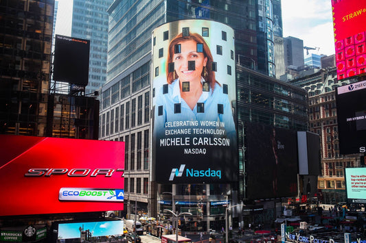 NASDAQ Tower Advertising: Maximize Your Brand's Impact